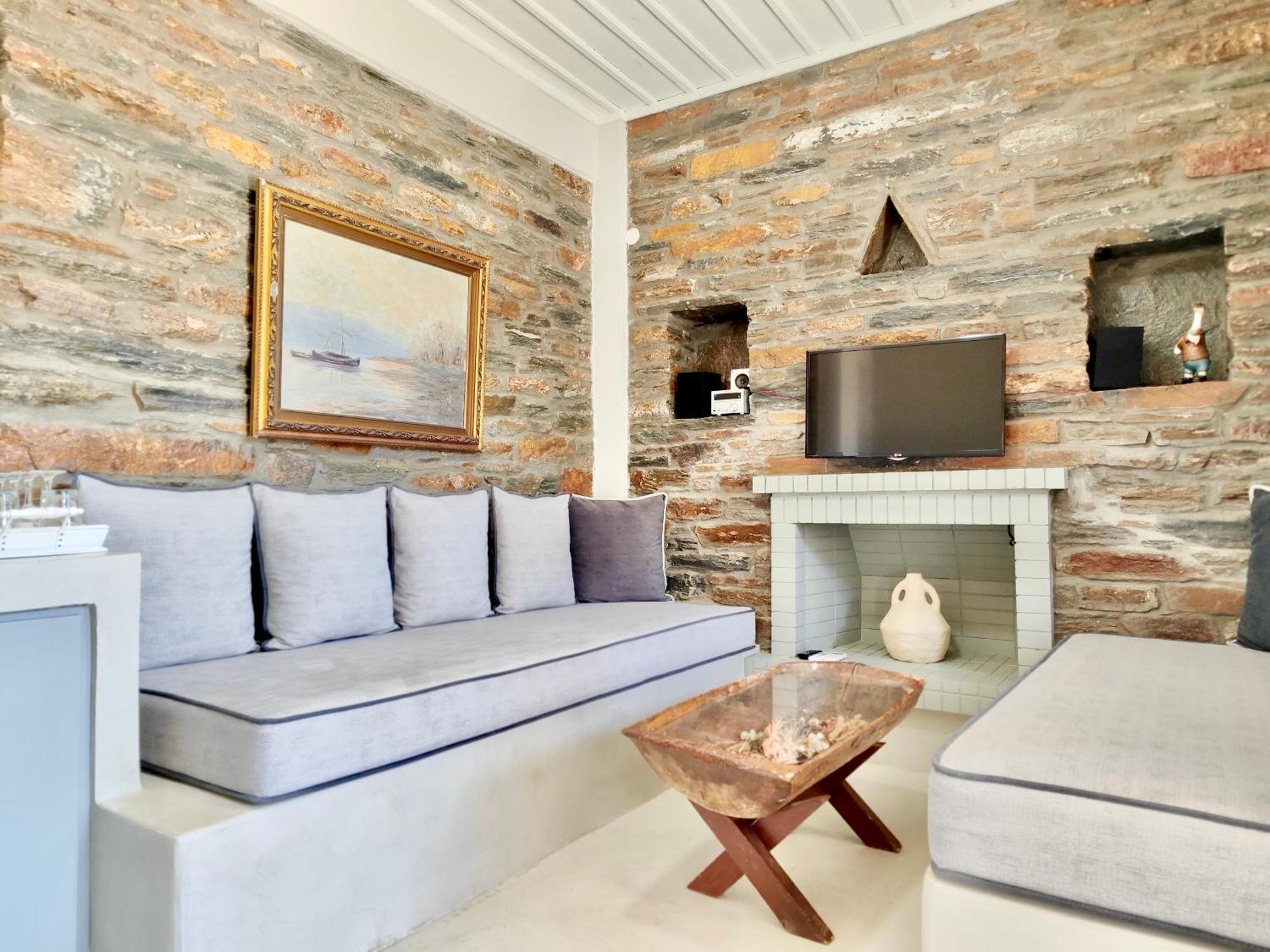 Porto Koundouros Beach And Villas Екстер'єр фото